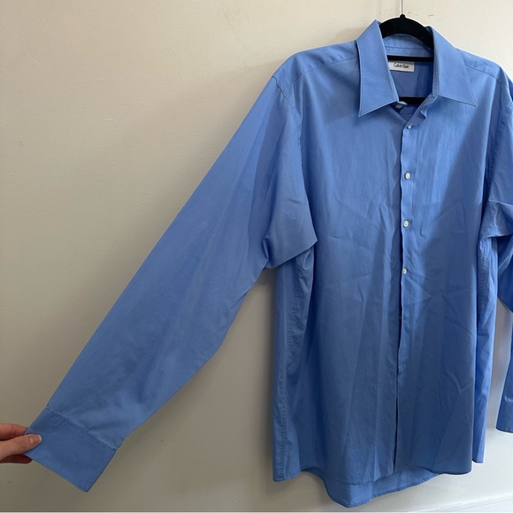 Calvin Klein Light Blue Dress Shirt 100% Cotton - Picture 3 of 6